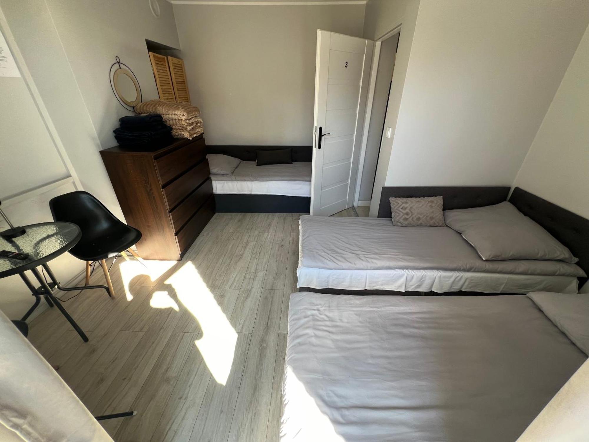 Przytulny Zakatek Aparthotel Zerniki Wroclawskie Luaran gambar
