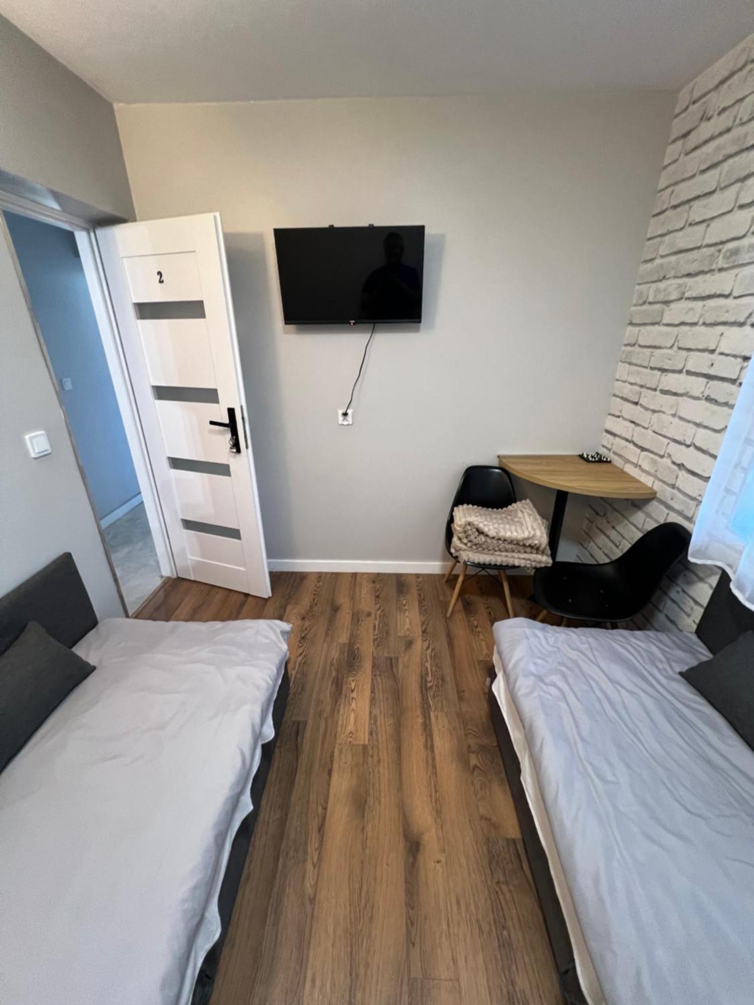 Przytulny Zakatek Aparthotel Zerniki Wroclawskie Luaran gambar