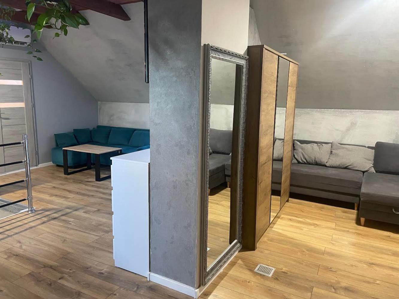 Przytulny Zakatek Aparthotel Zerniki Wroclawskie Luaran gambar