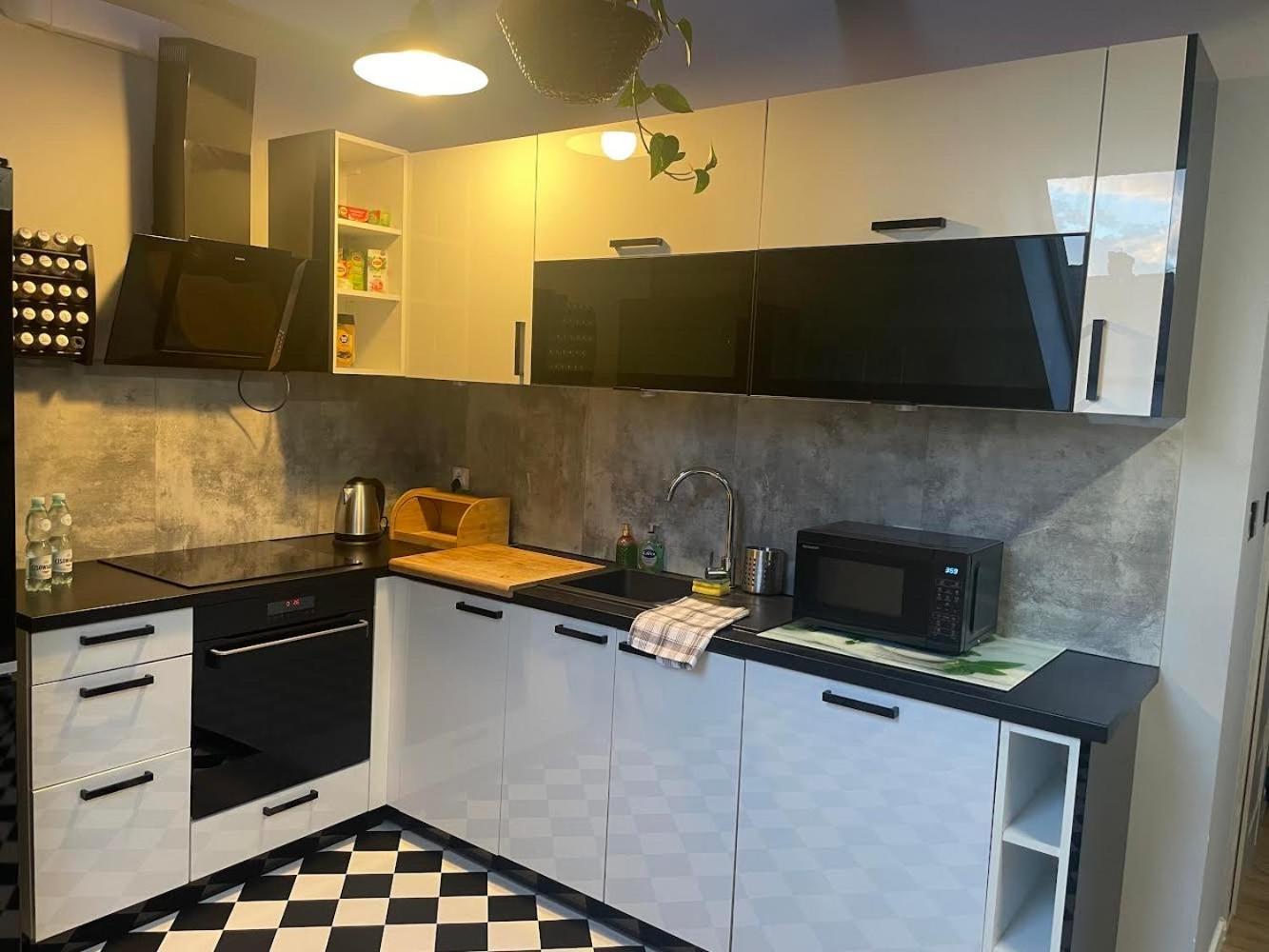 Przytulny Zakatek Aparthotel Zerniki Wroclawskie Luaran gambar